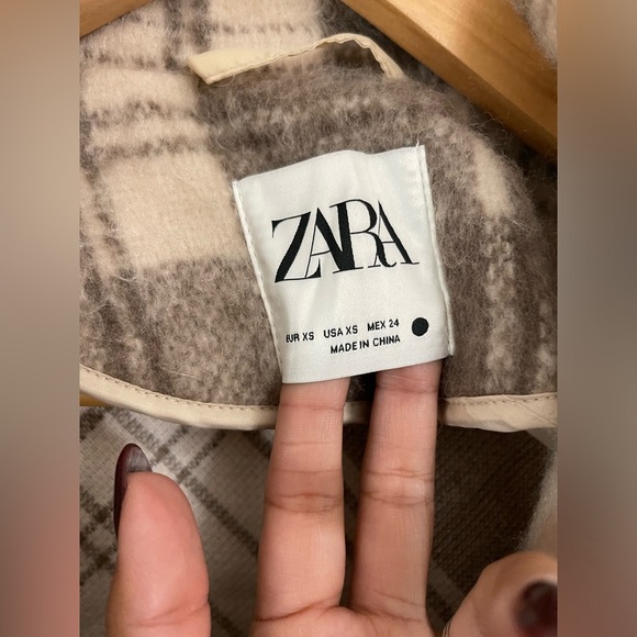 Zara Plaid Shacket / Overshirt - Picture 7 of 10